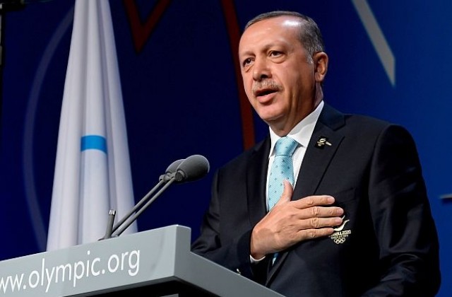 Ердоган: Антикорупционната операция цели сваляне на правителството