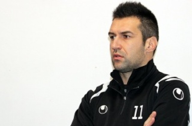 Мартин Камбуров: За Локо Пд по-реална цел е Купата на България