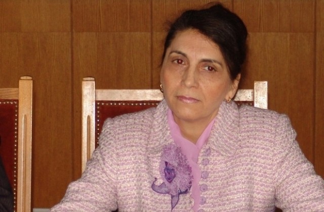 Назначиха Ерджан Алкова за главен секретар на Областна администрация