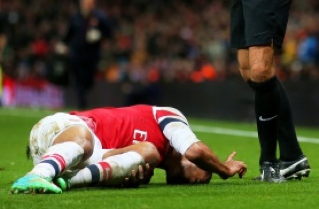 Кошмарни вести за Уолкът и Арсенал: 6 месеца аут, пропуска и Световното