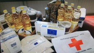 БЧК продължава раздаването на хранителни помощи