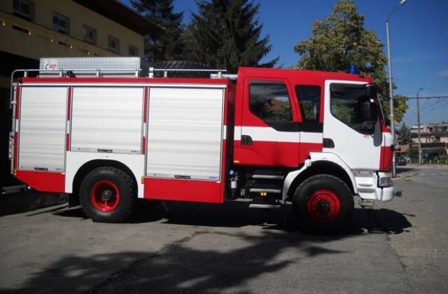 Горяха две коли в Козлодуй