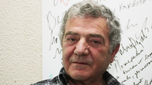 Община Елена награди големия поет Стефан Цанев