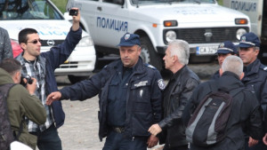 Сидеров влязъл в словесен сблъсък в самолета с културното аташе