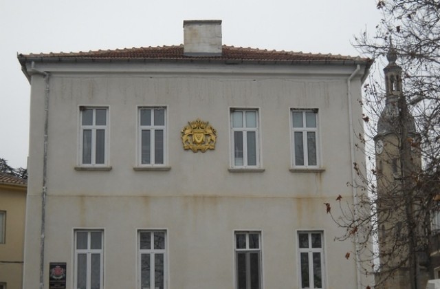 Кметът на Сухиндол подписа договор за 2 млн. лв. за претоварна хладилна станция