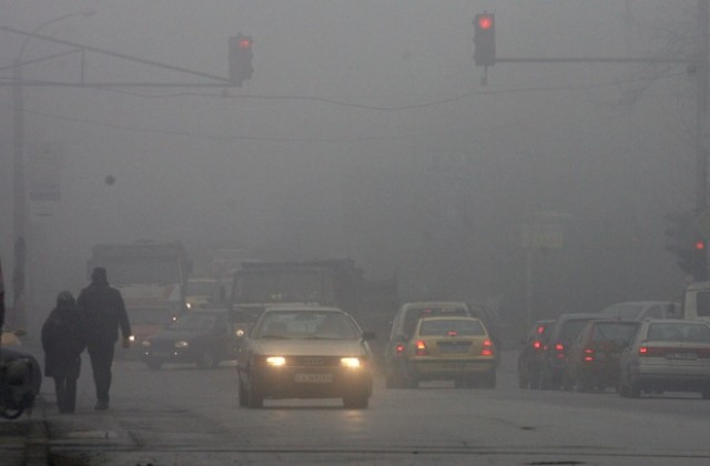 Мъгла затвори пристанище Варна, жълт код в 24 области в страната
