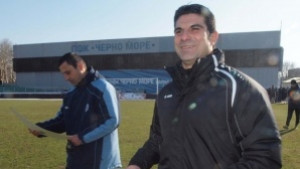 Гонзо взема 10 юноши в първия тим16 годишният Йосков сред