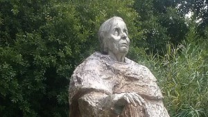 Ограбиха храма на Ванга
