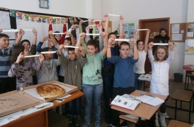 Успешен трети етап на „Отпадък с късмет не отива за смет“