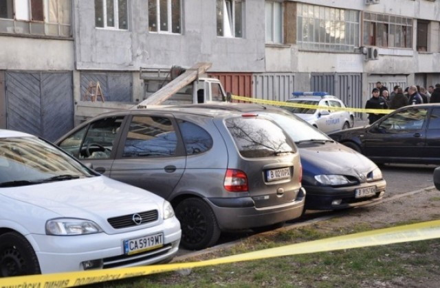 Осиротелите деца след трагедията във Варна остават при баба си и дядо си