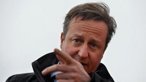 Камерън е твърд спрямо чуждите