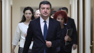 Министерството на икономиката и енергетиката няма да се дели