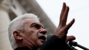 Имунитетът няма значение Сидеров вече победи