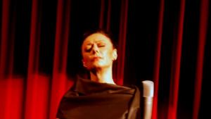 Ивана Папазова Изкуството прави хората подобри и света похармоничен