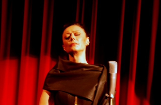 Ивана Папазова: Изкуството прави хората по-добри и света по-хармоничен
