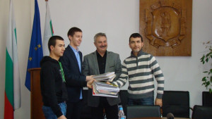 Ученици от Монтана искат фитнес на открито