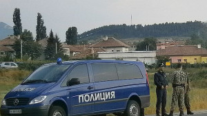 Мъж се простреля с газов пистолет