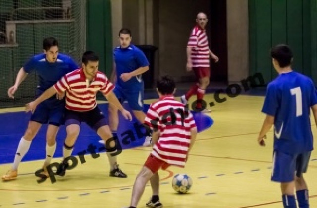 „Чардафон 1919“ и „Изненада“ са първите два отбора с по две победи