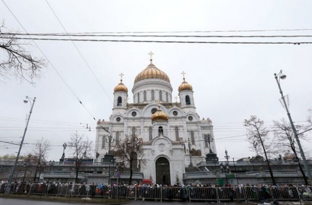 Руснаци се редят 12 часа да зърнат Даровете на влъхвите
