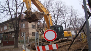 Затварят Христо Ботев до входа на болницата в Димитровград