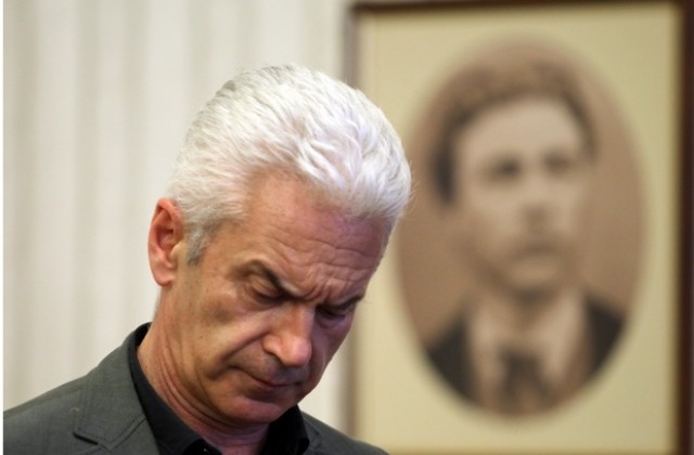 Според МВР министъра тезите на Сидеров за скандала във Варна са „конспиративни”