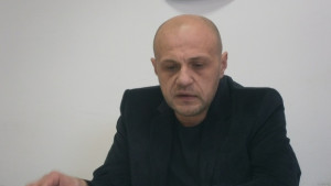 Напреженията в обществото няма как да не се отразят на