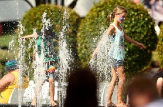 СНИМКИ: Гришо и Цвети показаха как се справят с жегите в Австралия