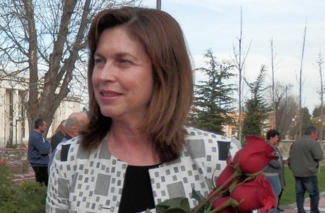 Промяна в разписанието на влаковете поискаха в Бутово от депутата Милка Христова