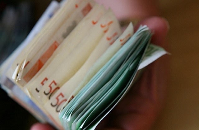 Над 40% от българите в Кипър получават под 800 евро месечна заплата