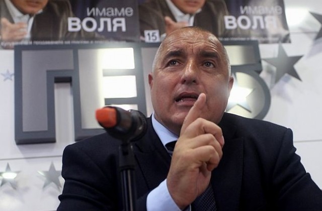 Борисов беше разпитан за пътуванията с военни самолети