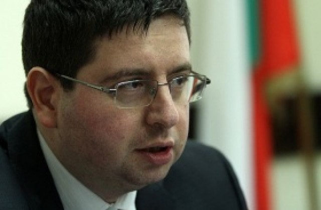 Започват проекти с пари от инвестиционния фонд на кабинета до средата на 2014-а