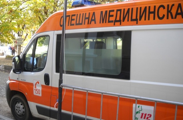 Падналото под влака момиче е в изкуствена кома