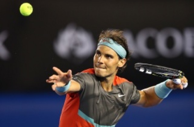 Рафа и Федерер без проблеми в трети кръг, прекъснаха всички мачове на кортове без покрив