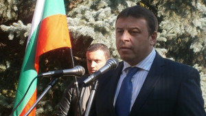 Камбитов и министър Терзиева откриват социални центрове