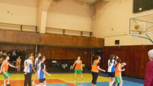 Драматични развръзки на ученическите игри по баскетбол