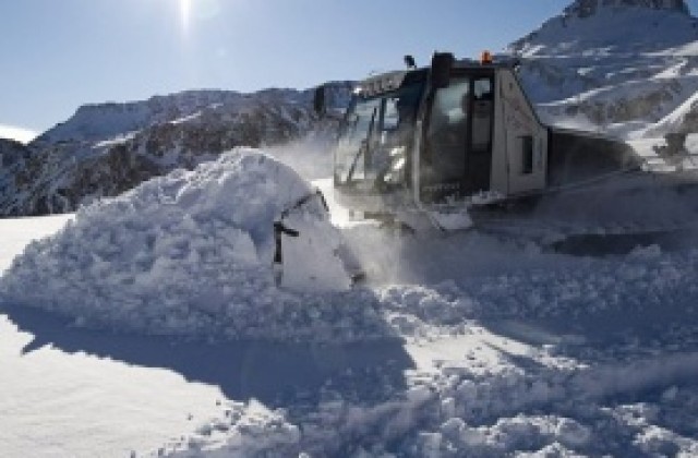 Спускане с каяци открива уникален музикален фестивал на пистите в Чепеларе