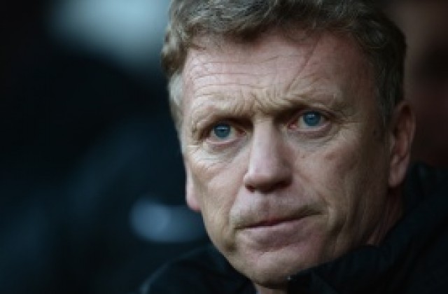 Коментарите на Мойс го лишиха от осем хиляди паунда