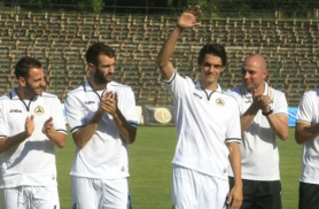 Наско Курдов: Искам да играя силно за Славия, а после да отида в чужбина