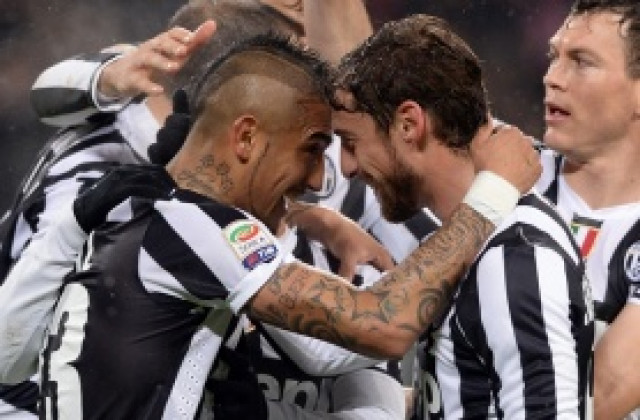 ВИДЕО: Шампионът Ювентус с 12-ти пореден успех, наказа и Сампдория