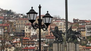 Подкрепете В Търново в онлайн класацията за найдобър град за