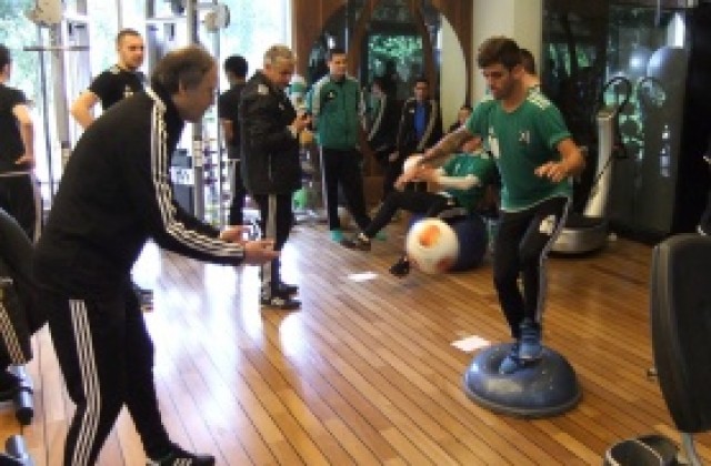 СНИМКИ: Лудгорец с комбинирана тренировка, напълни фитнеса