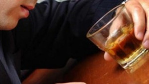 Пиян от с Килифарево хванат зад волана в Трявна