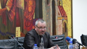 ВТУ засега не планира да увеличава таксите за обучение на