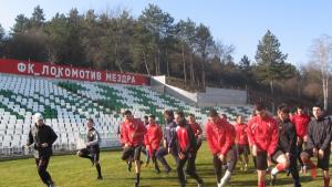 Локомотив 2012 Мездра се подсили с две нови попълнения