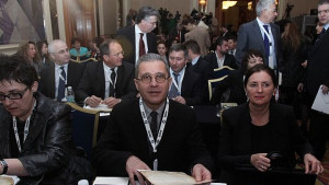 В износа е надеждата за икономически растеж