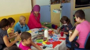 Болни деца със своя територия за творческа изява в мола