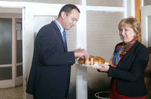 Новият началник на отделението по Акушерство и гинекология е д-р Митев