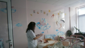 21 бебета са родени през януари в МБАЛ Др Тота