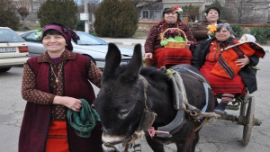Бабите в Хасковско празнуват