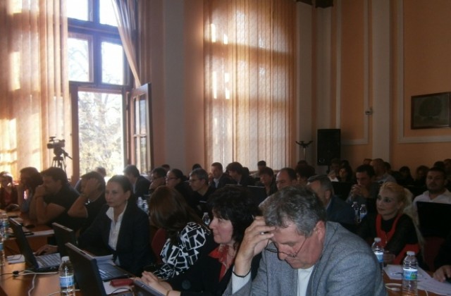 Съветниците в Кюстендил с по- високи заплати? Сега получават по 140 лв.